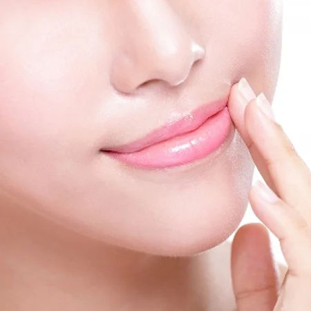 فیلر لب،فیلر لب چیست،مزایای فیلر لب