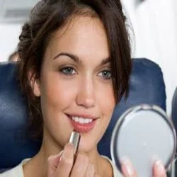 اشتباهات آرایشی وراه های رفع آن