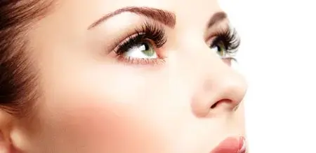 آموزش تصویری فر کردن مژه ها به وسیله فرمژه