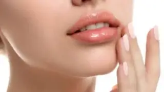 برجسته کردن لب بدون عمل در منزل + آموزش و عکس