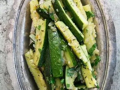 طرز تهیه کدو با آویشن