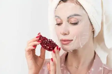 6 ماسک خانگی انار برای پوست