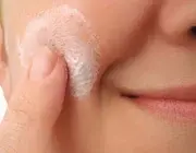 افرادی که آرایش نمی کنند بخوانند