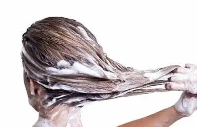 چگونه شامپو مناسب موهایم را پیدا کنم؟