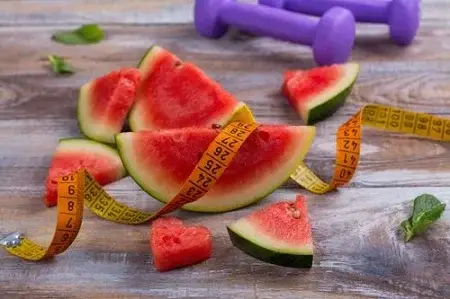 لاغری و پاکسازی بدن در پنج روز با رژیم هندوانه