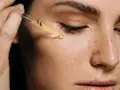 فواید روغن بادام برای دور چشم + نحوه استفاده از روغن بادام